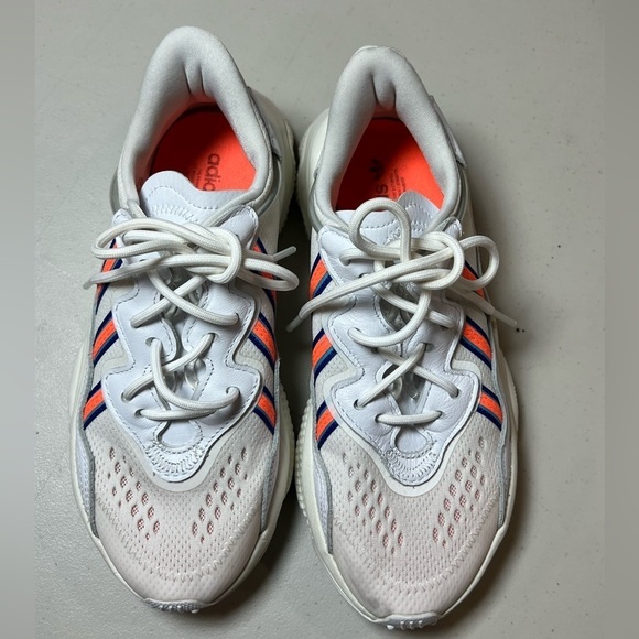 Adidas Women’s Size 6 Ozweego White Gum Coral Rare Colorway Sneaker Shoe - Picture 9 of 14